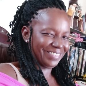 Meet your Posher, Carol